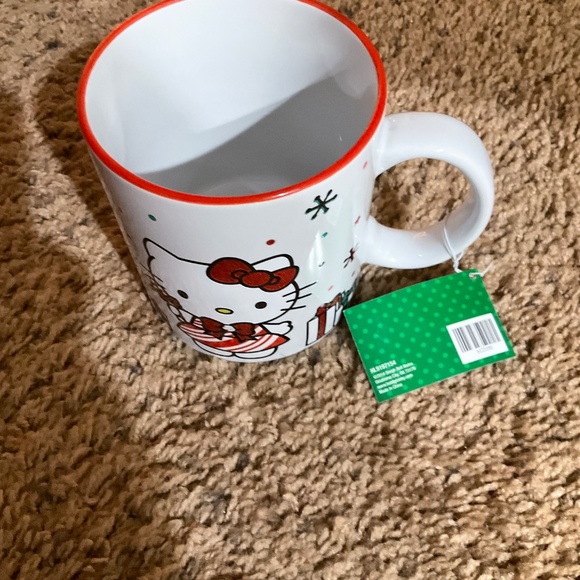 Sanrio Happy Holidays Hello Kitty Mug - Picture 5 of 10